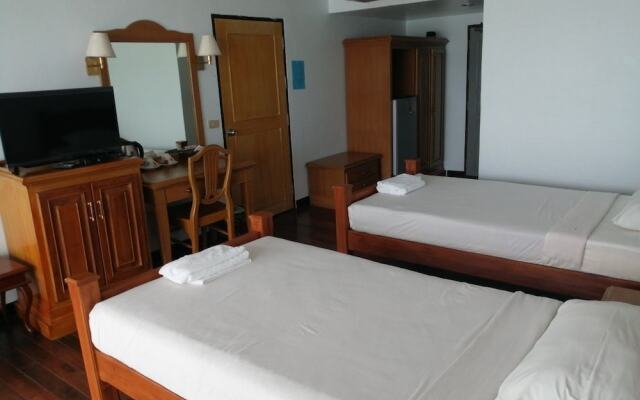 Jansom Beach Resort Ranong