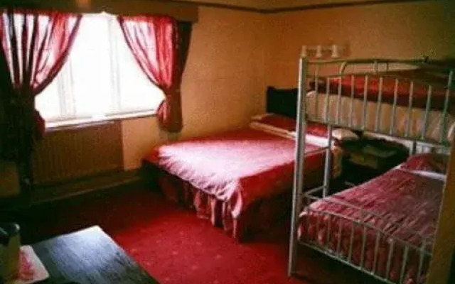 The Fox & Hounds Hotel