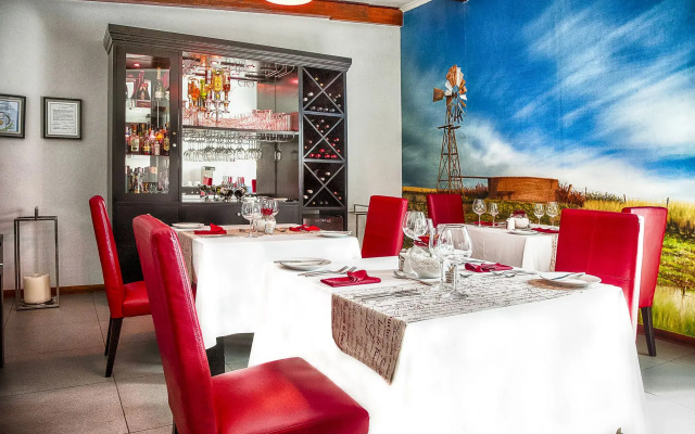 Yalla Yalla Boutique Hotel