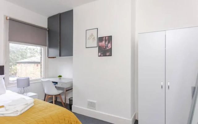 Quiet 2 Bedroom Flat in Peckham Rye