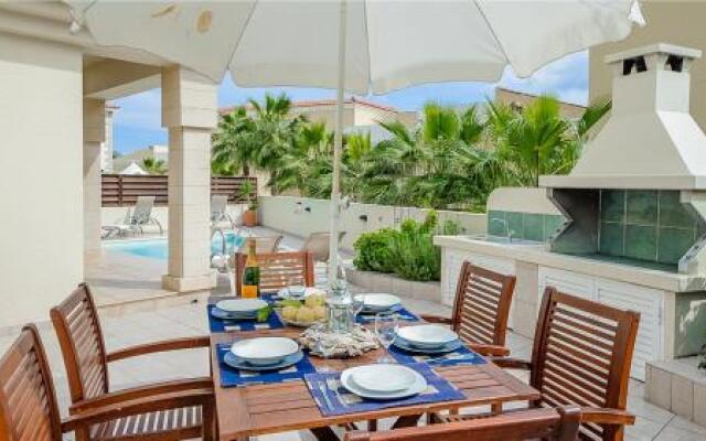 Rent Private Villa 164