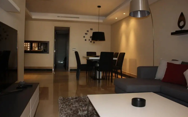 2 Beds Apartment with Private Pool
