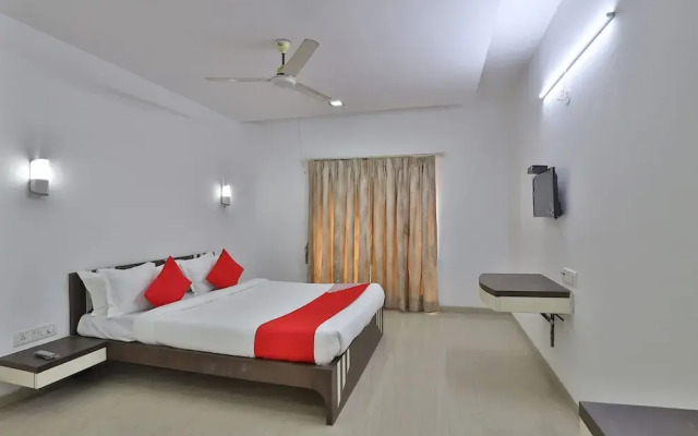 OYO 42415 Utkarsh Hotel