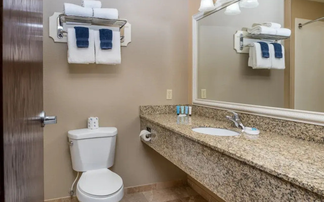 Port of Kimberling Marina & Resort