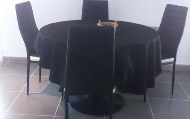 Apartment With 2 Bedrooms in Saint-cyr-sur-mer, With Pool Access, Furn