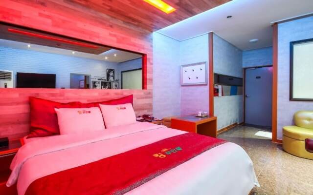 Muan Namak King Self Check-in Motel