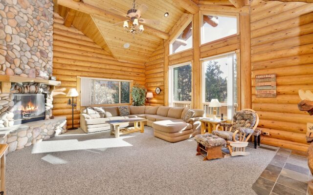 Castle Crag LOG Cabin #2392