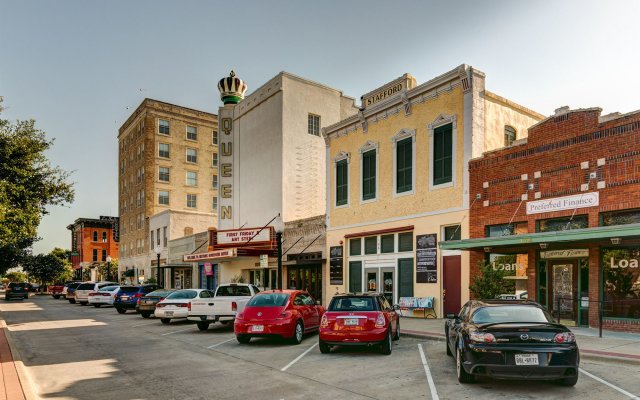 The Lasalle Hotel, Bryan College Station, A Tribute Portofolio Hotel