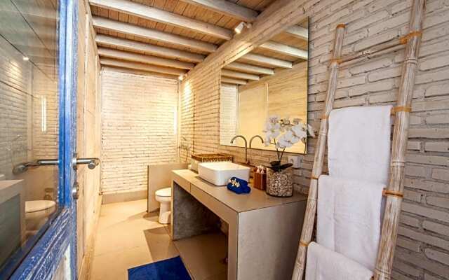 Seminyak Beach Hut