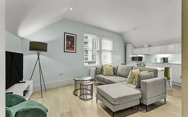 Superb Clapham Duplex