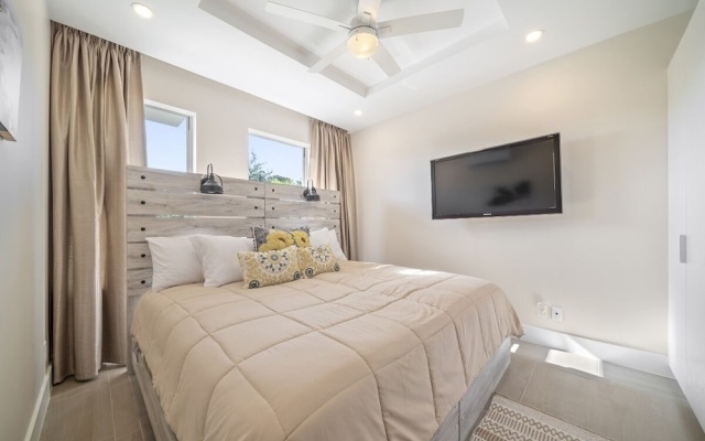 Coral Beach by Blue Sky Luxury — фото 4