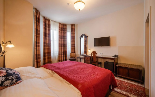 Hotel Grand