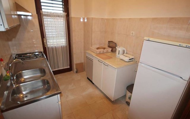 Comfortable Apartment, Close to the Beach