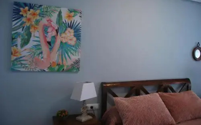 Hostal Rompeolas