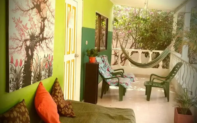 Hostal Garden House