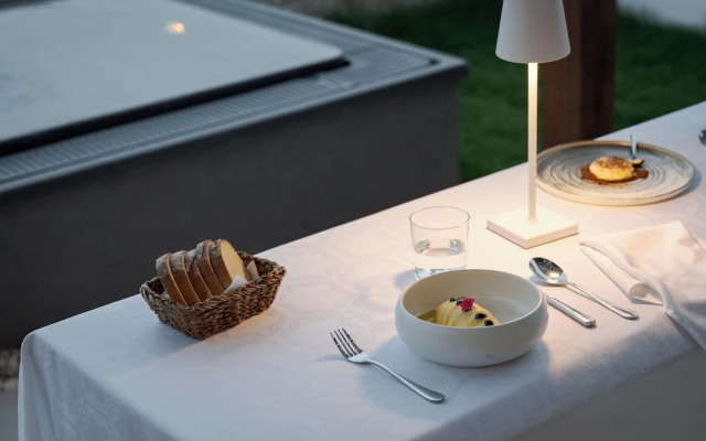 Horizon Suites Milos