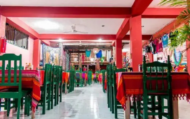 Hotel Maya