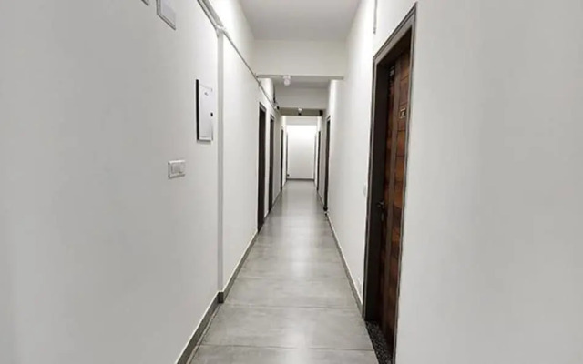 FabHotel KSP Kings Inn