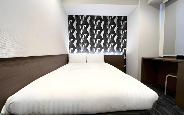 Kin Hotel – Guest Rooms – Tokyo
