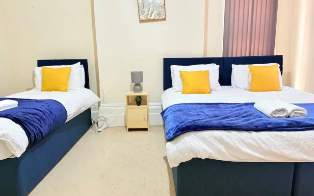 Cozy Leicester Apartment Retreat
