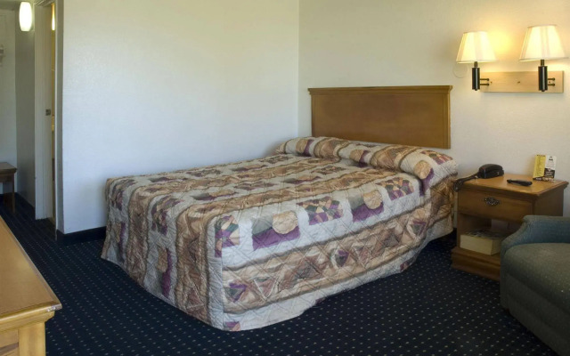 OYO Hotel Houston Southwest I-69