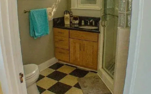 Hamakua Ranch House B&B