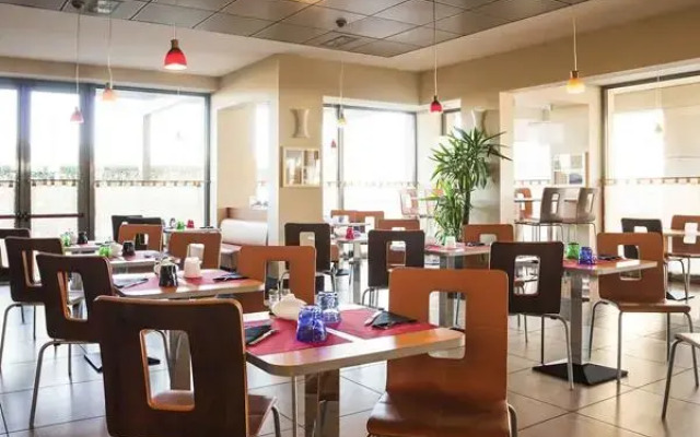 Albergo ibis Como
