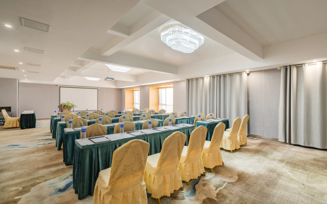 Golden Tulip K-Land Suzhou Residence