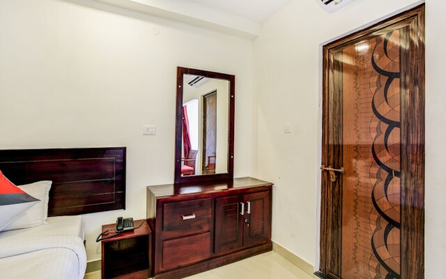 FabExpress Pinpoint Inn