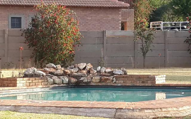 Terrylin Guesthouse and Backpackers Hostel