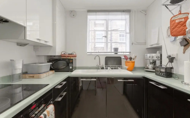 Stylish 2 Bedroom Fitzrovia Flat