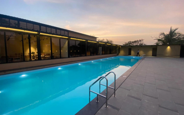 Villament Zinc Journey by the Fern, Karjat