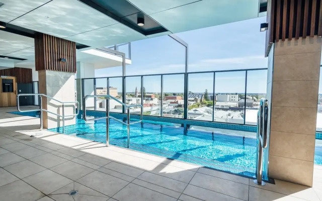 Elements on Elizabeth-Pool,Gym,Sauna,Cinema