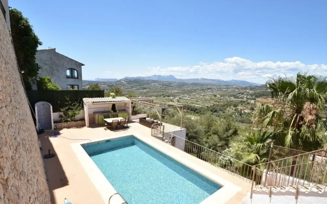 Villa in Benitachell With Pool Near Cumbre Beach