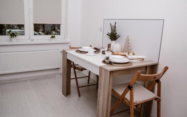 Апартаменты на улице Еремеева 38