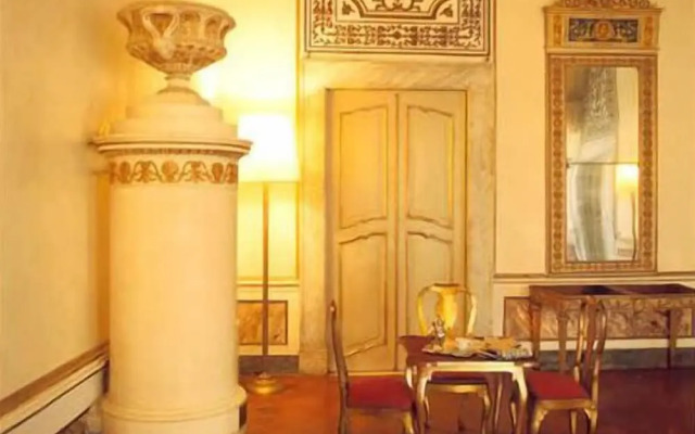 Palazzo Tucci Residenza d'Epoca