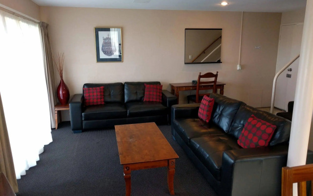 Bay View Villas
