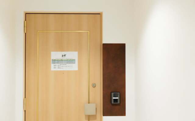 Shiki Residence Shijo Karasuma 1C