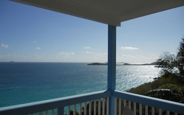 Paradise Cove Oceanfront Villas & Suites