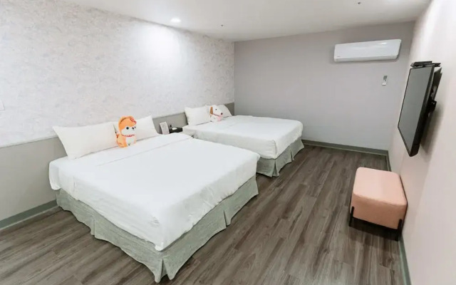 O Fun Hotel