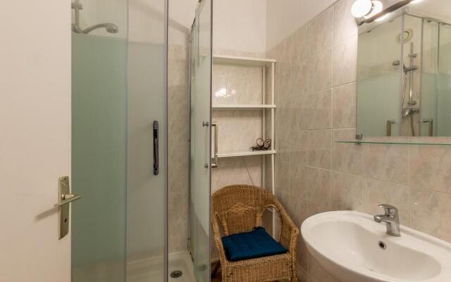 Nice Apt For 4 With Terrace And Pool
