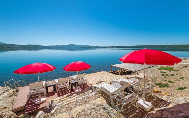 Stunning Home in Posedarje With 4 Bedrooms, Wifi and Outdoor Swimming Pool