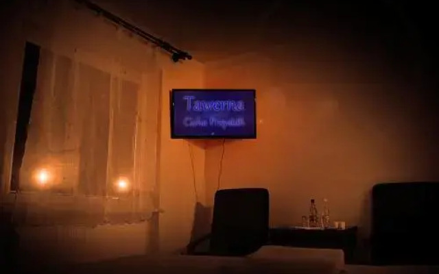 Tawerna "Cicha Przystań"