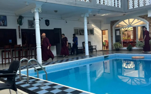 Negombo Beach Villa