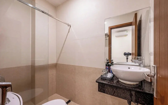 Cozrum - Love Hotel Trần Thị Nghỉ