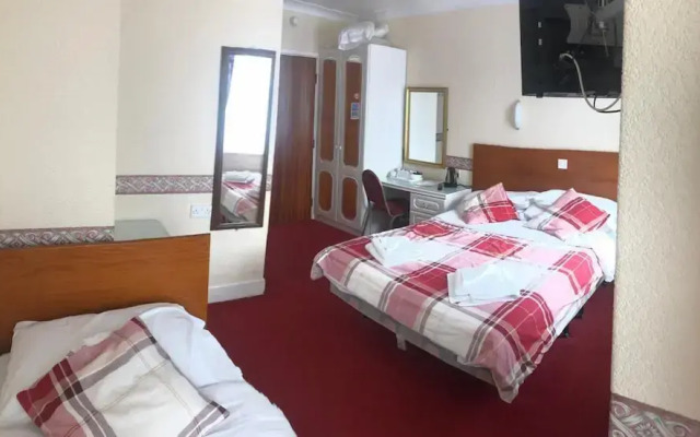 Silversands Hotel