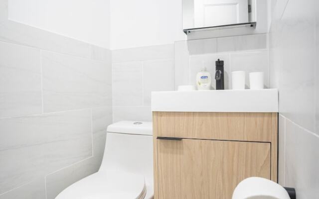 Chelsea South Apartments 30 Day Rentals