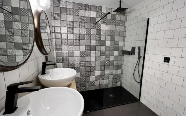 Luz de Gades - Suites Spa Gym - Adults Only.