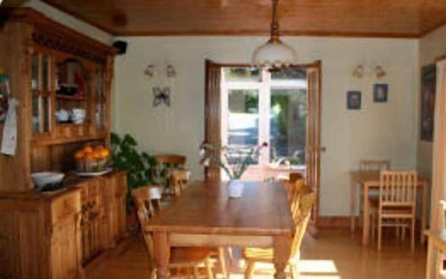 Sunville House