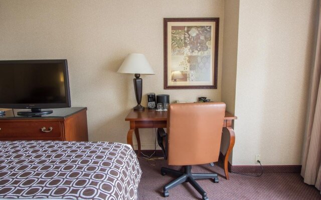 City Place St. Louis - Downtown Hotel